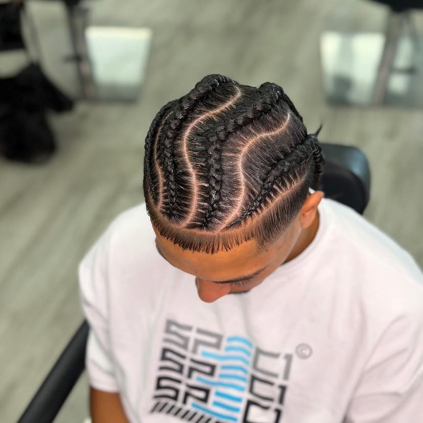 Braiding work by DEEBRAIDZ