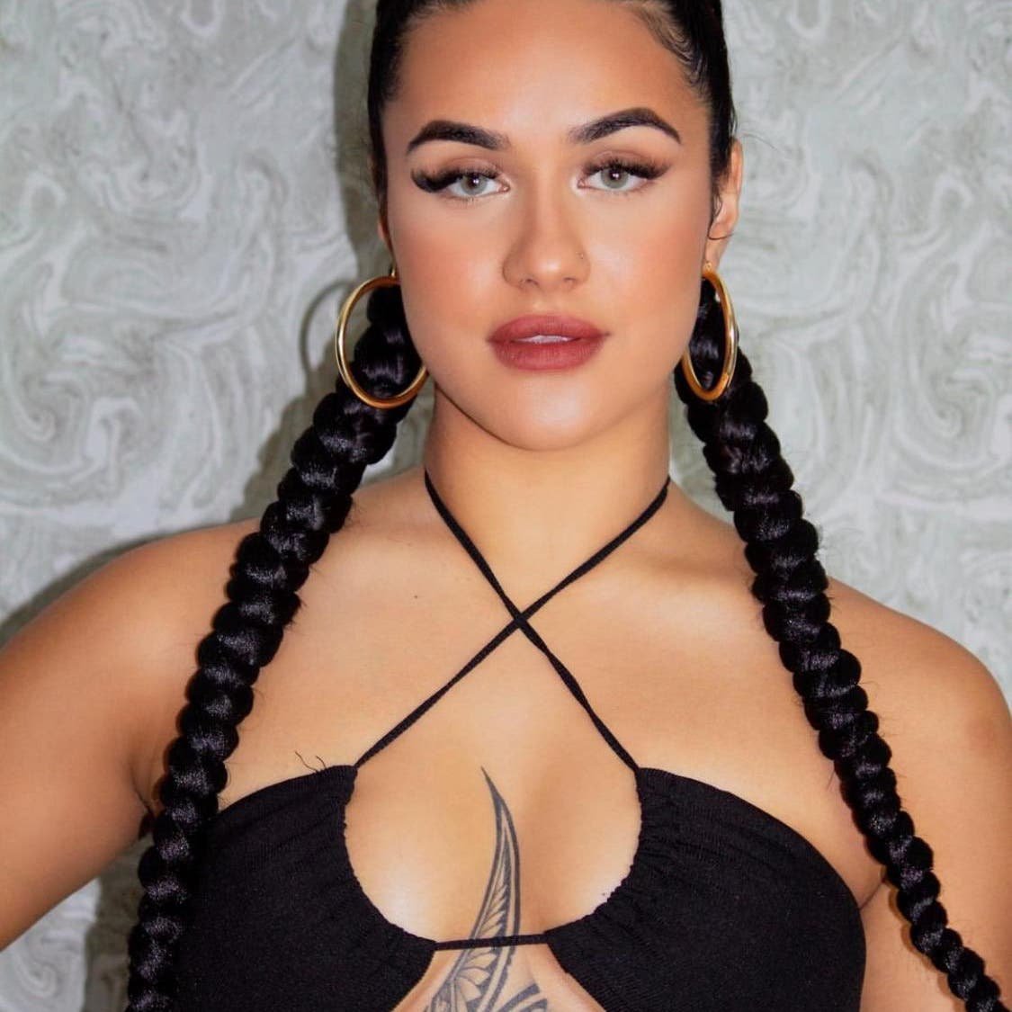 Braiding work by DEEBRAIDZ